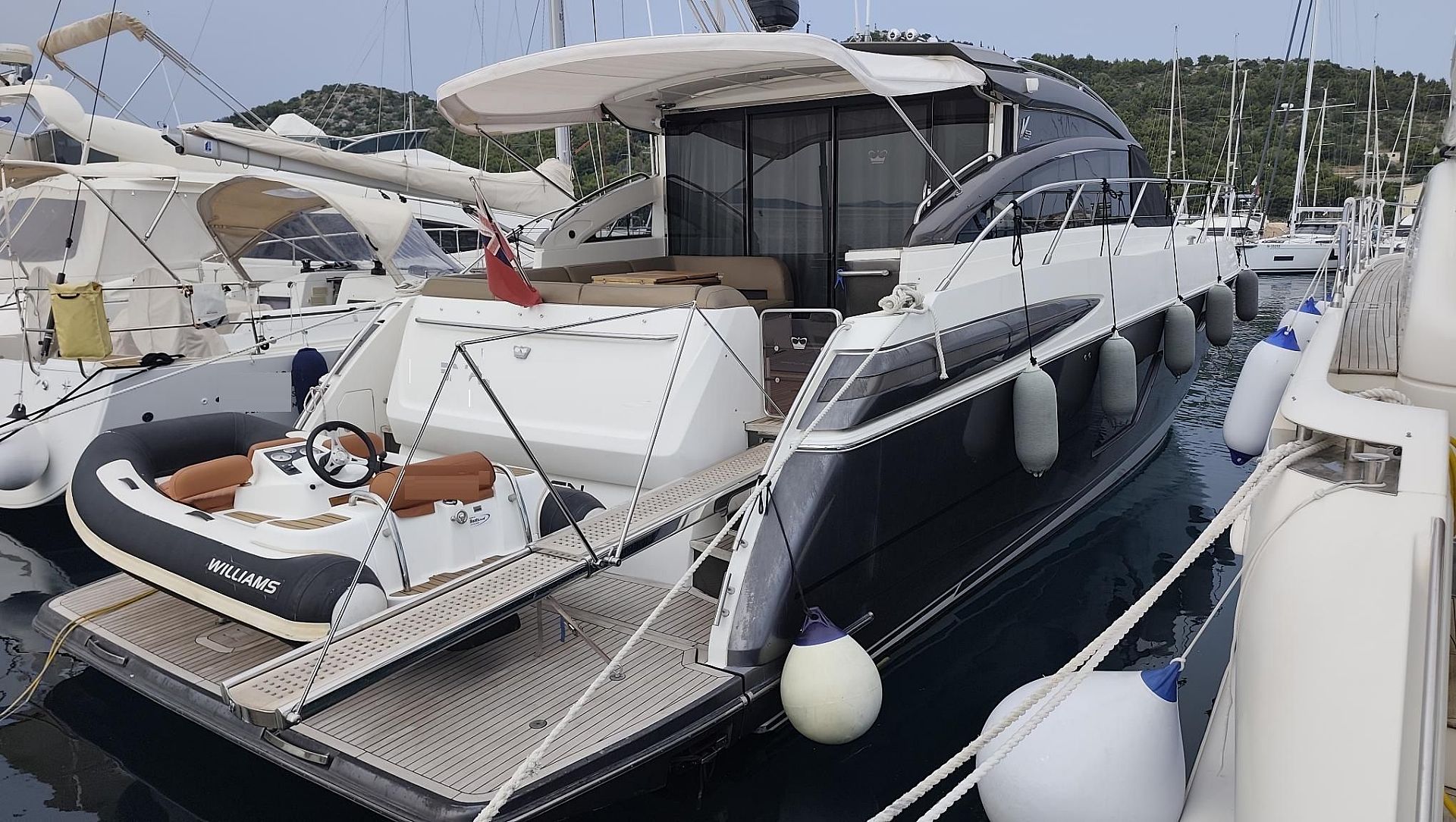 Princess V52 - 2013