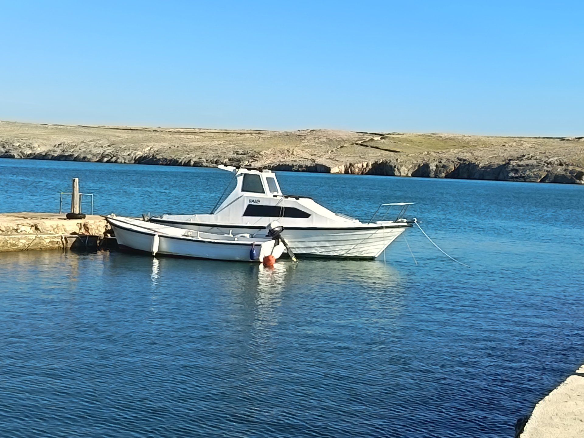 Bex Nautika B680 Pilotina Bex nautika produ�ena Primorka - 1983