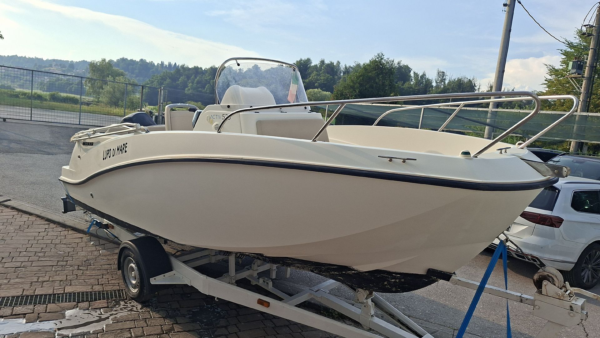 Quicksilver 535 activ - 2011