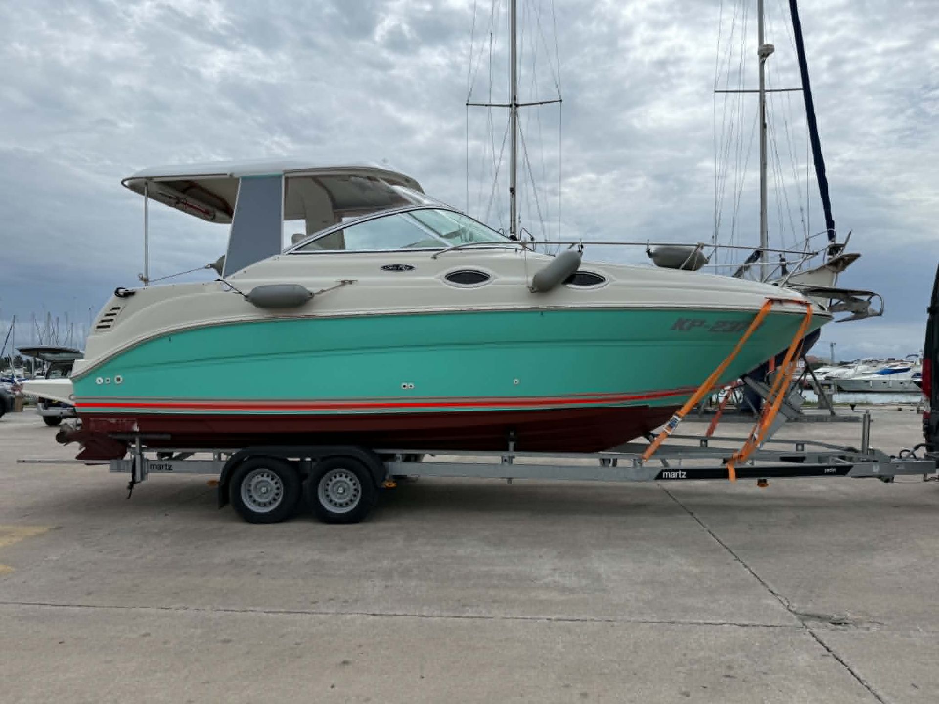 Sea Ray Sundancer 240 - 2003 - for sale: 31990.-EUR