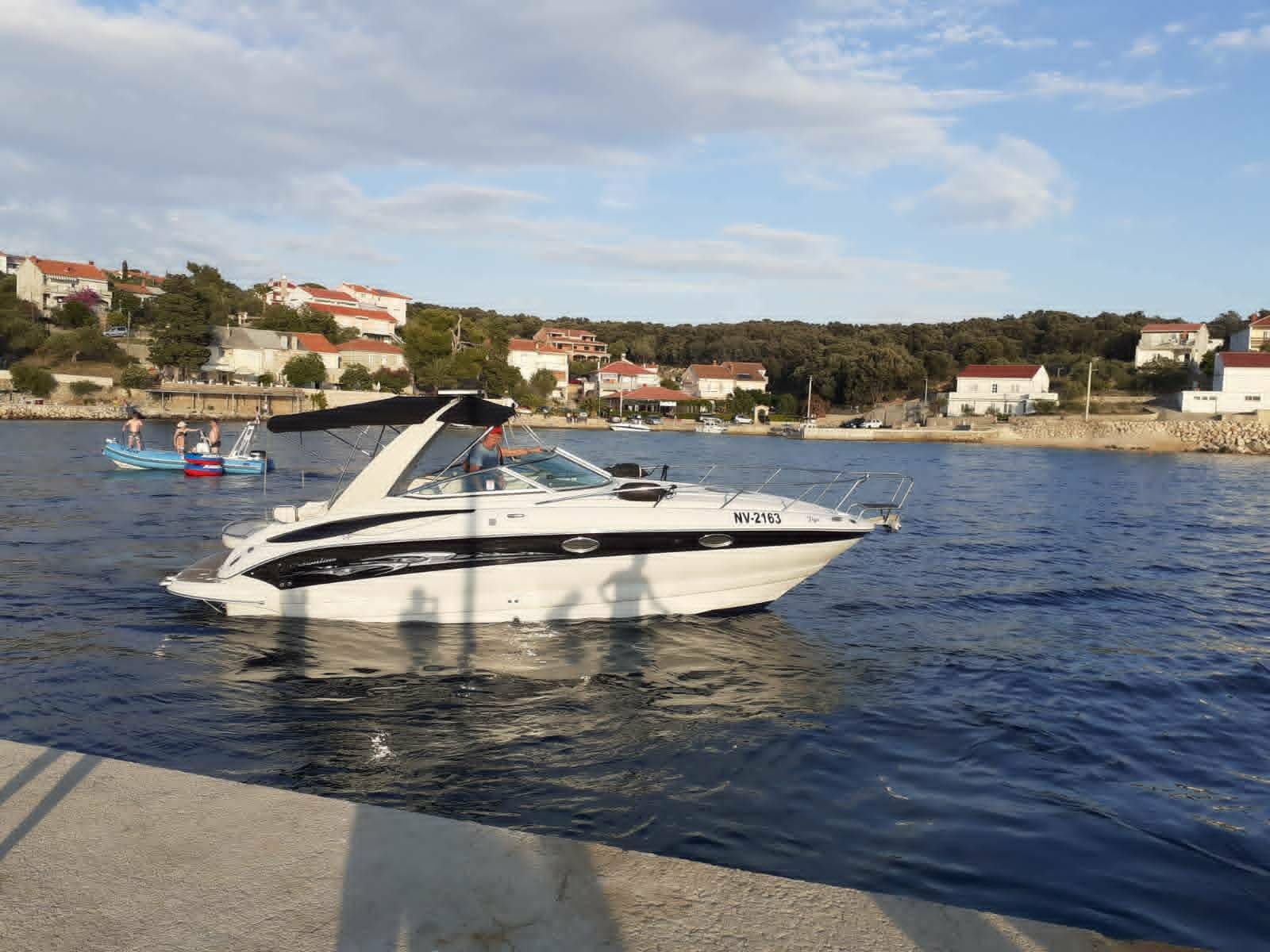 Crownline 270 cr - 2009 - for sale: 54900.-EUR