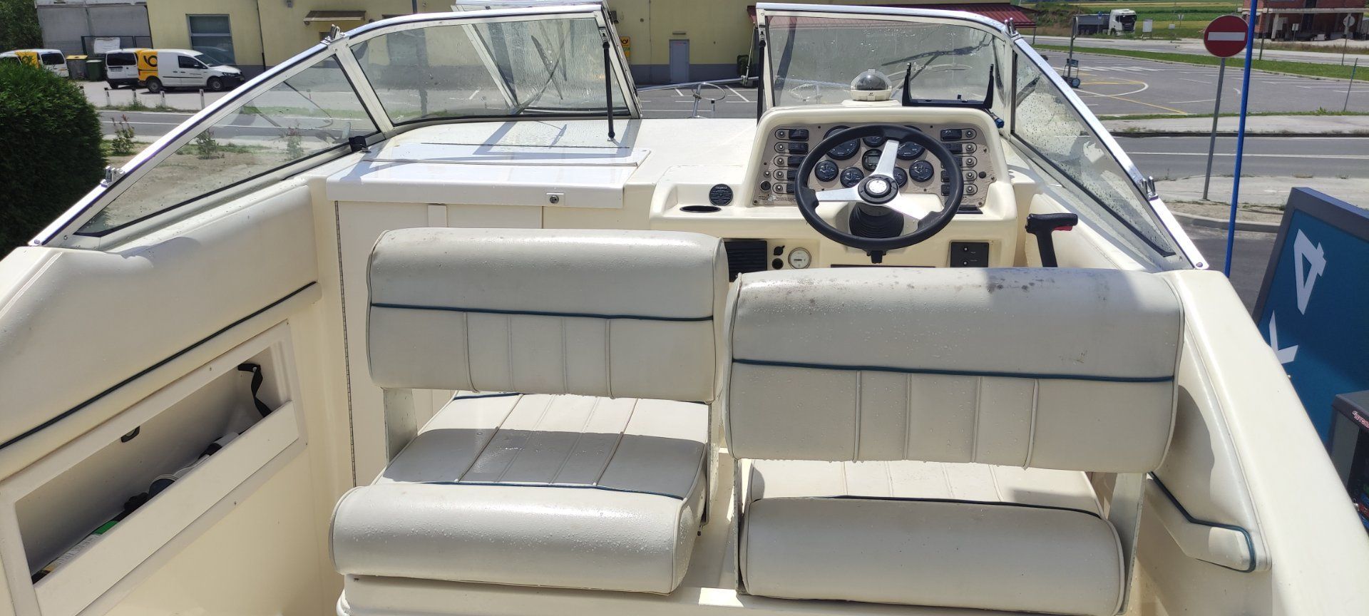 Monterey 256 Cruiser - 1996