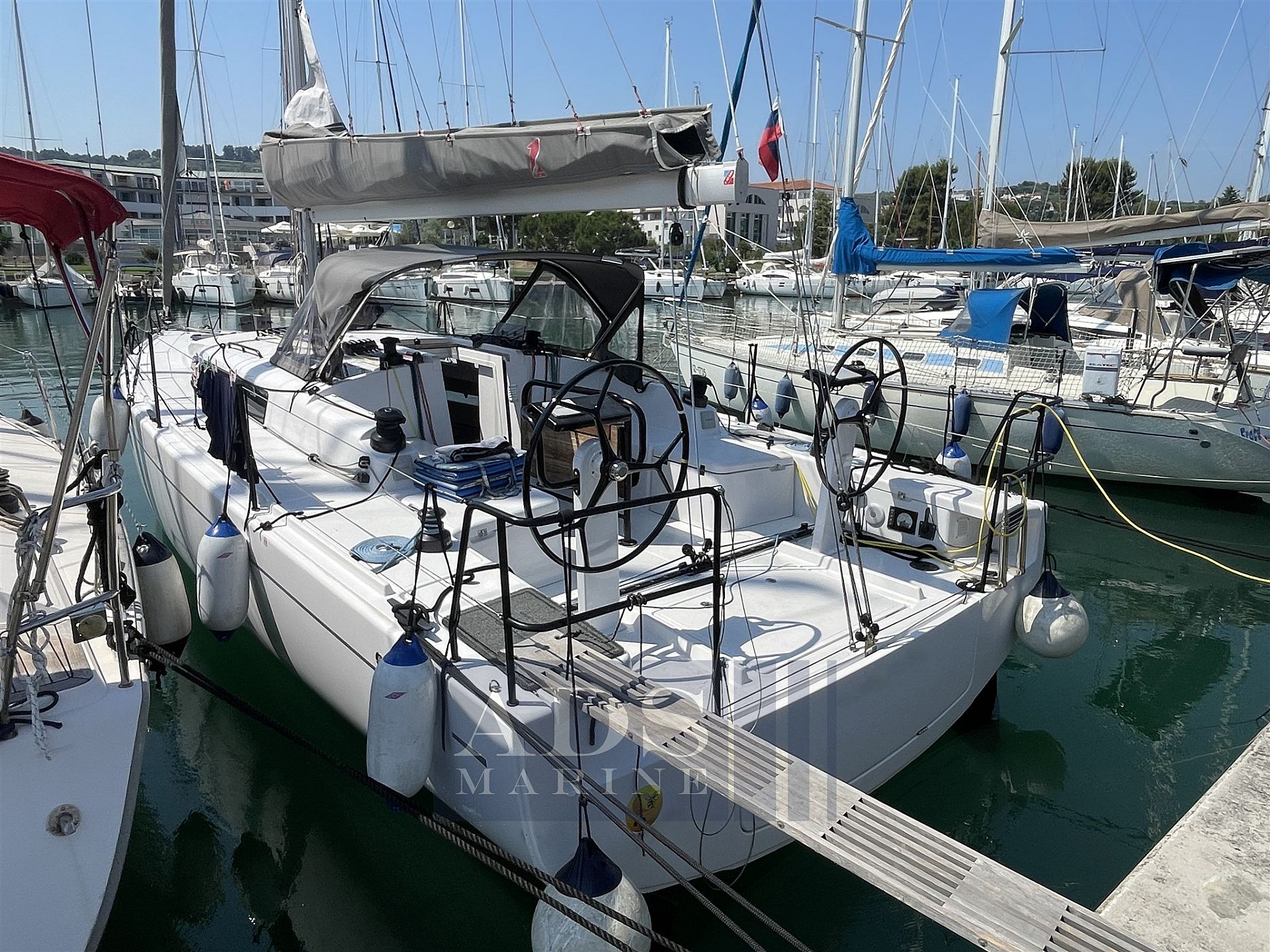 Beneteau FIRST 36 - 2024