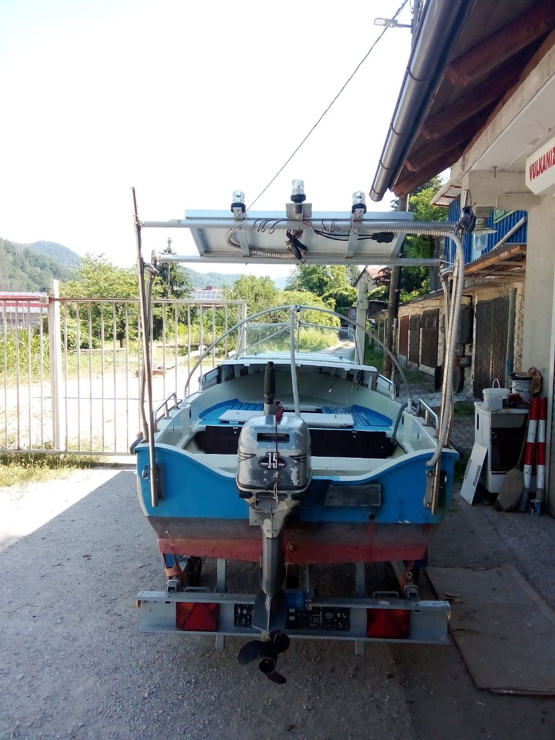 Elan + motor Johnson 15 l.2000 + NOVA prikolica T 401 L - 1981