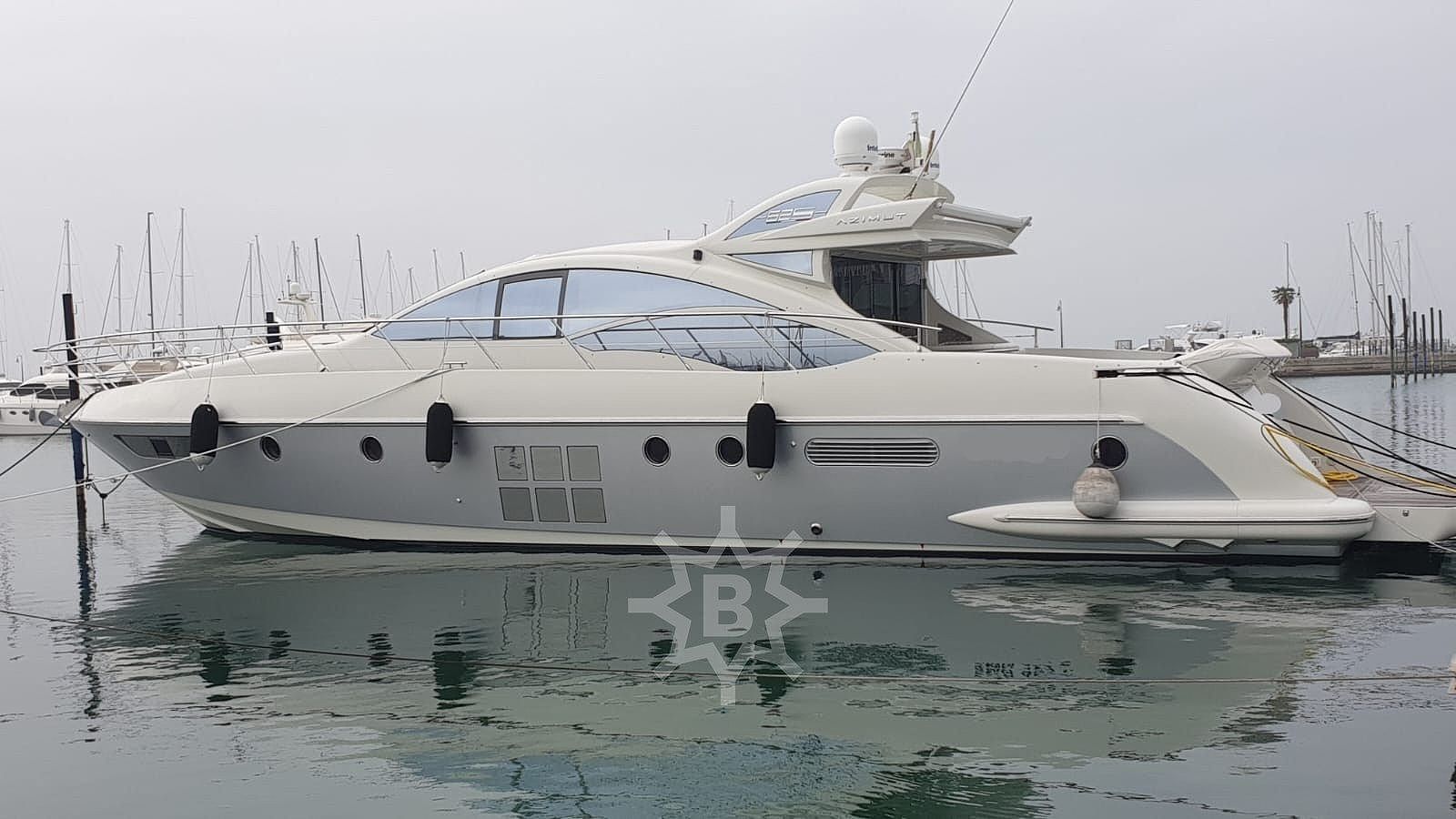 Azimut 62S ITALIA - 2012 - for sale call for a price 