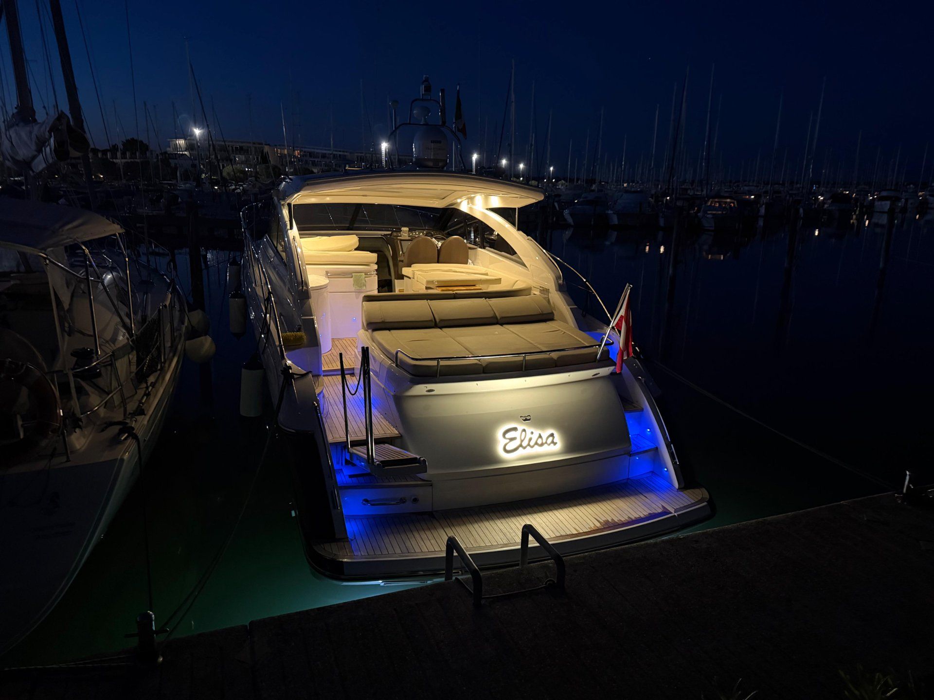 Princess V45 - 2012 - for sale: 379000.-EUR
