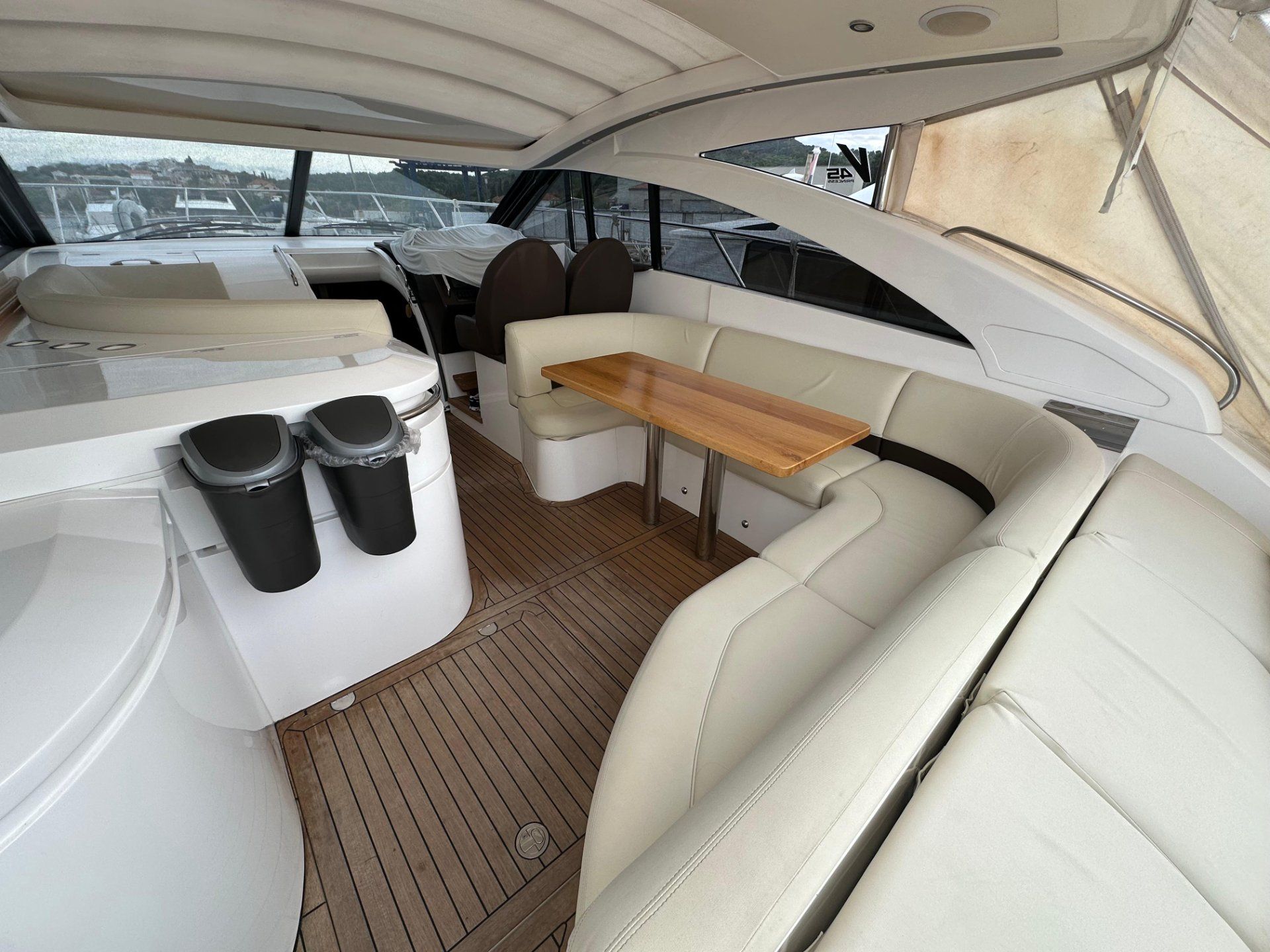 Princess V45 - 2012 - for sale: 379000.-EUR