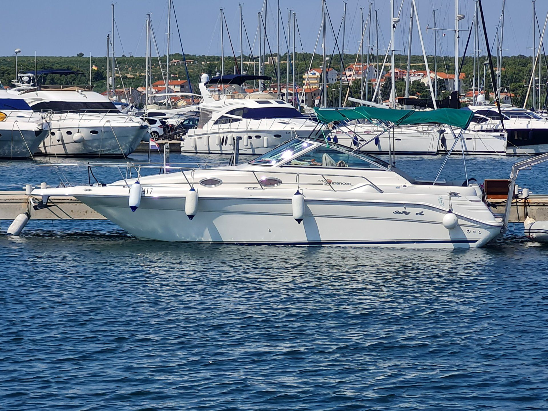 Sea Ray Sundancer 270 - 1997 - for sale: 35000.-EUR