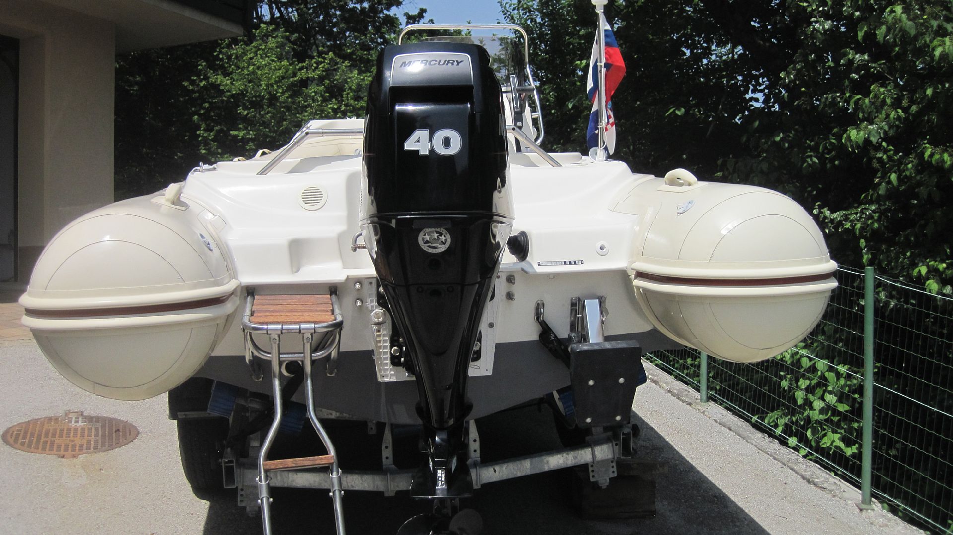 Colbac Shark 520 - 2015