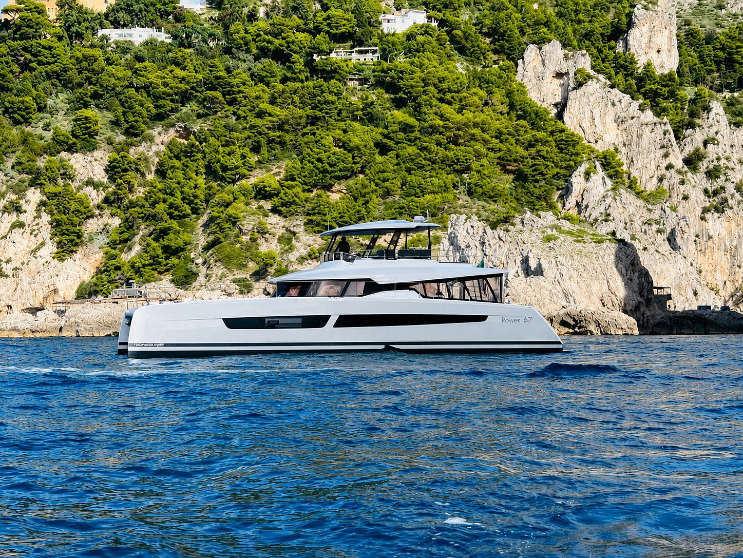 Fountaine Pajot Power 67 - 2022