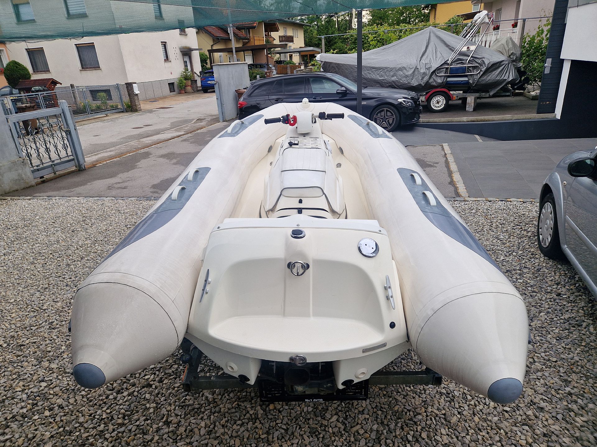 Zodiac AVON 320 - 2004