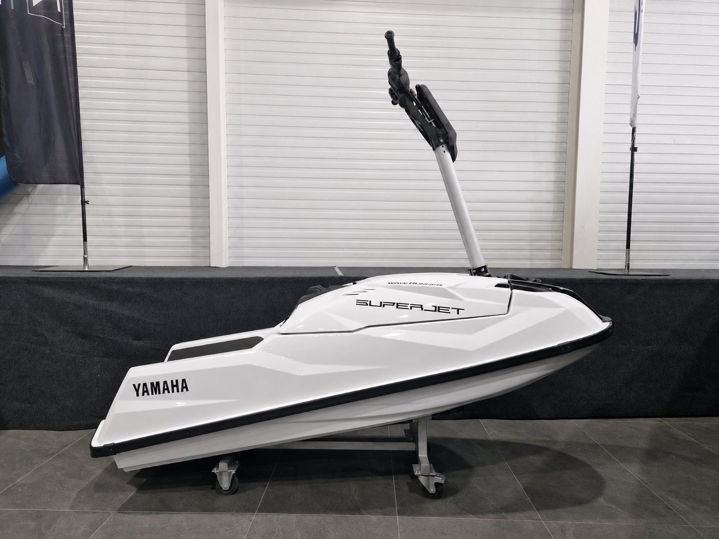 Yamaha SUPERJET 2023 - SAMO 3 URE - 2023