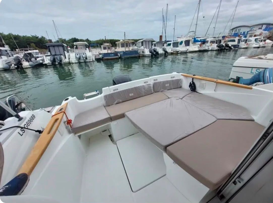 Beneteau ANTARES 6,80 MERCURY... - 2015 - for sale: 38900.-EUR