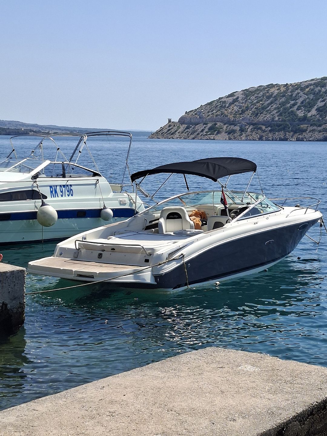 Sea Ray 240SS - 2010
