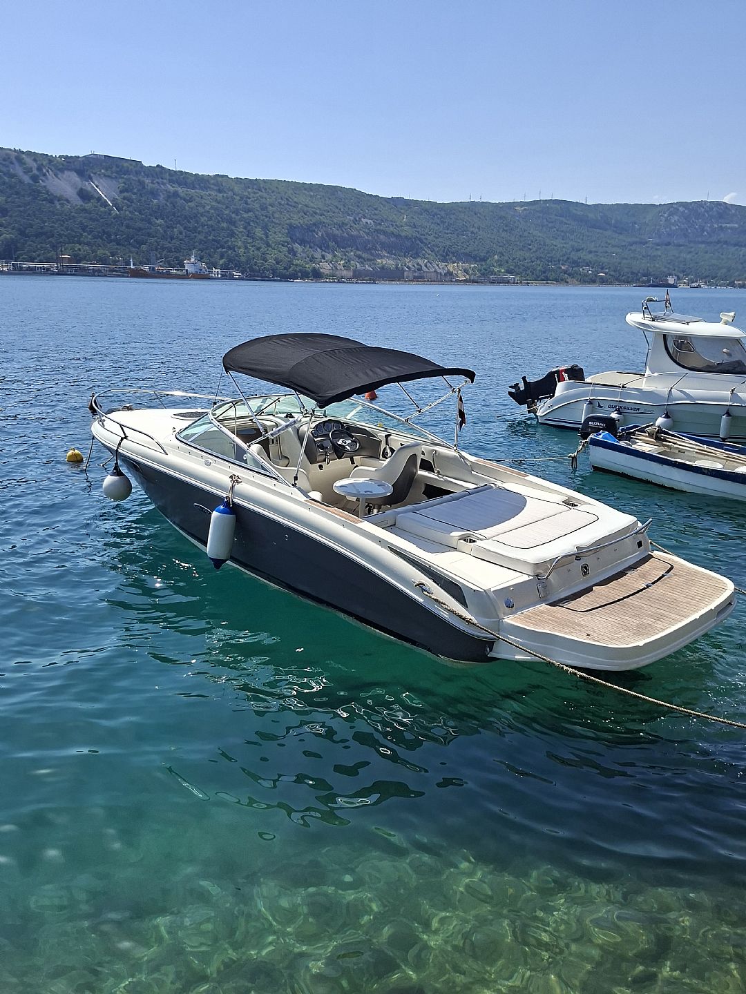 Sea Ray 240SS - 2010