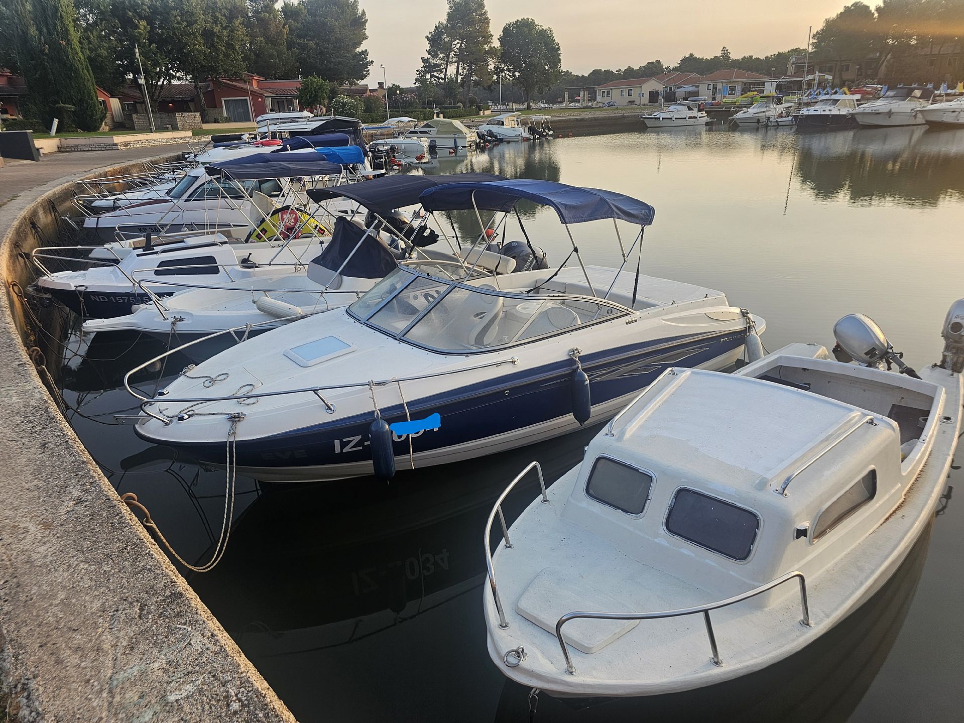 Bayliner 652 - 2010 - for sale: 19900.-EUR