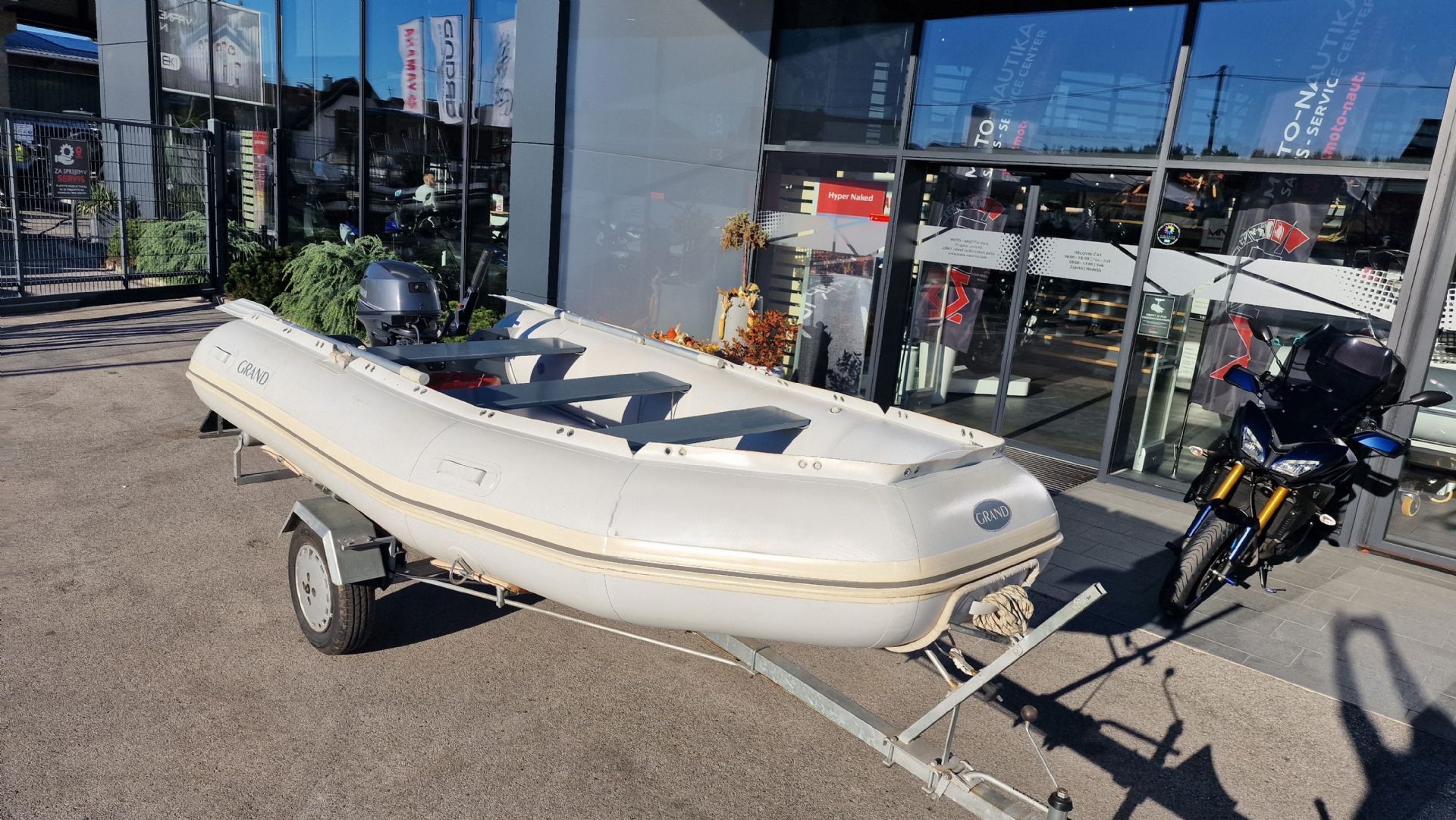 GRAND R380   YAMAHA F20 BMHS - IZJEMEN - 2013