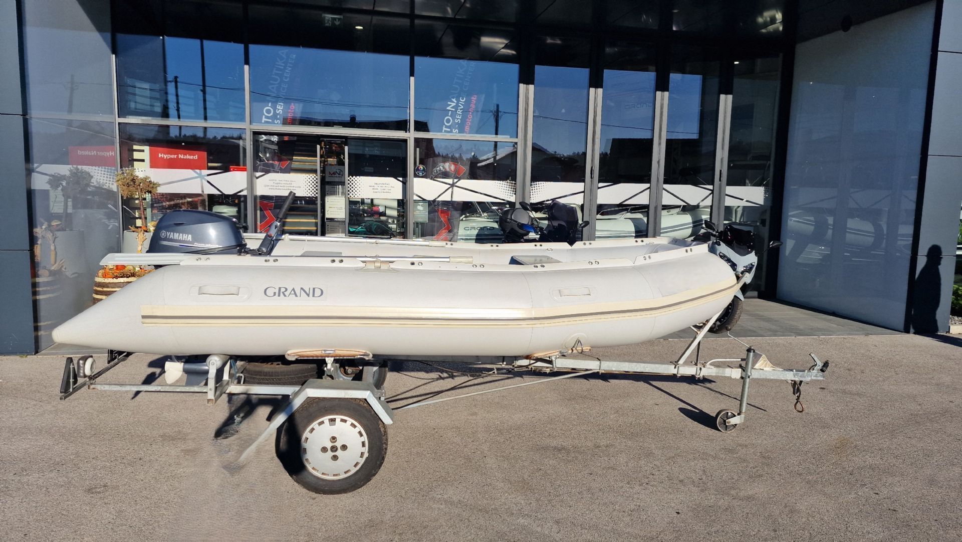 GRAND R380 + YAMAHA F20 BMHS - IZJEMEN - 2013