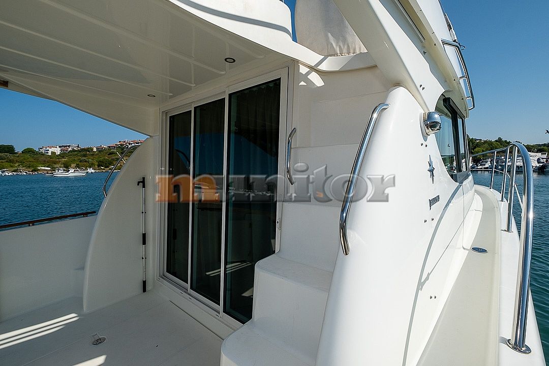 Jeanneau Prestige 32 - 2002 - for sale: 74980.-EUR