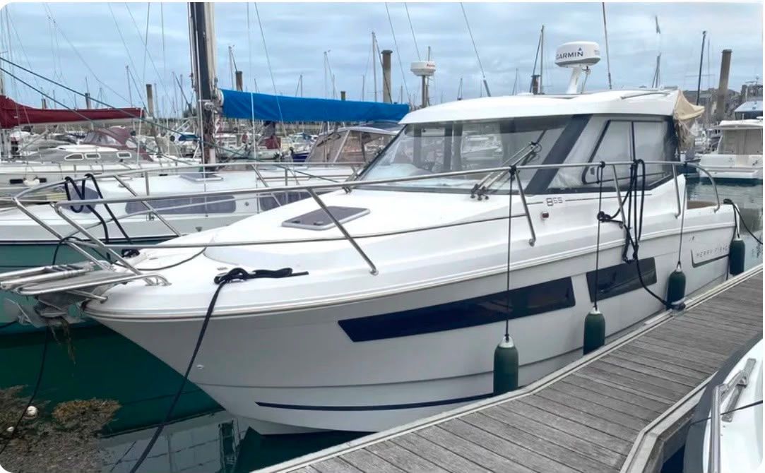 Jeanneau MERRY FISHER 855 HON... - 2012 - for sale: 88500.-EUR