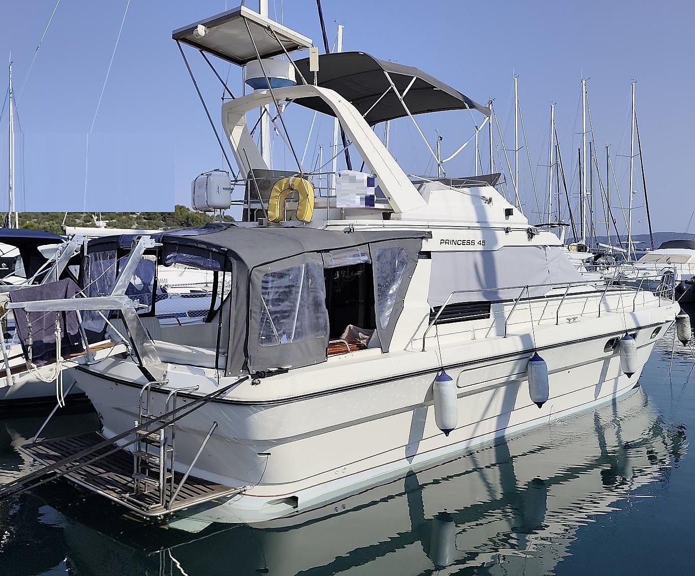 Princess 45 - 1988 - for sale: 90000.-EUR